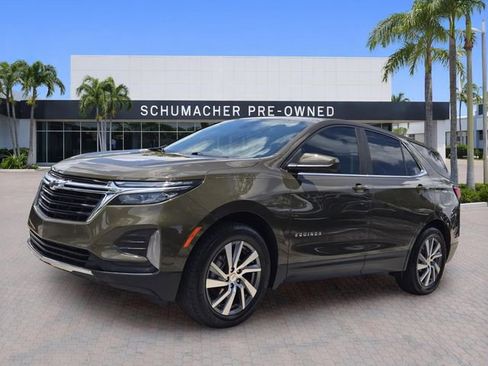 Certified 2023 Chevrolet Equinox LT FWD image 3