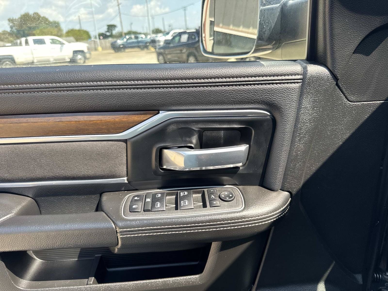 Used 2022 RAM 2500 Laramie w/ Protection Group AWD/4WD image 19