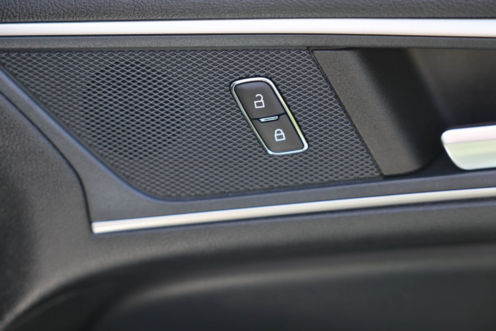 Used 2024 Ford Edge SEL w/ Convenience Package AWD/4WD image 9