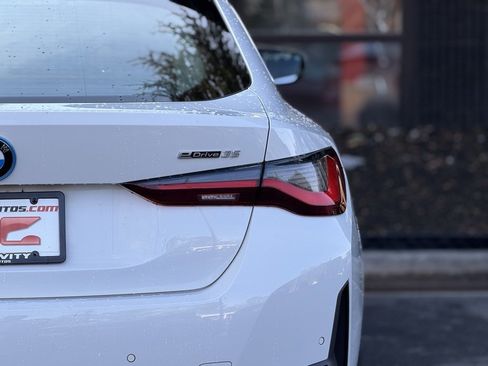 Used 2023 BMW i4 eDrive35 image 16