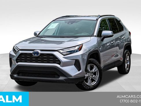 Used 2024 Toyota RAV4 LE AWD/4WD image 1