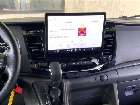 Used 2024 Ford Transit 350 XLT image 7