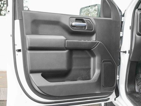 Used 2023 Chevrolet Silverado 1500 W/T w/ Trailering Package image 16