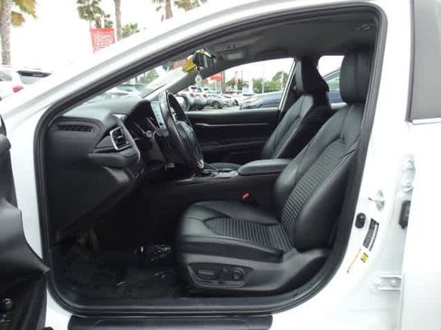 Certified 2023 Toyota Camry SE image 17