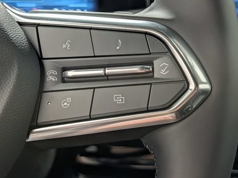 New 2027 Chevrolet Equinox LT w/ Convenience Package II FWD image 19