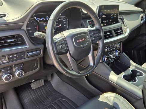 Used 2021 GMC Yukon XL AT4 w/ Rear Media and Nav Package AWD/4WD image 12