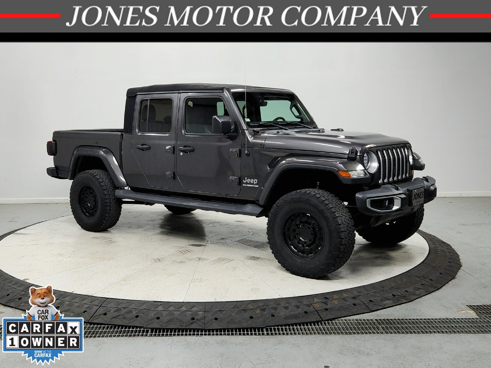 Used 2020 Jeep Gladiator Overland AWD/4WD image 1