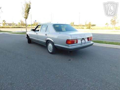 Used 1990 Mercedes-Benz 300 SE image 20