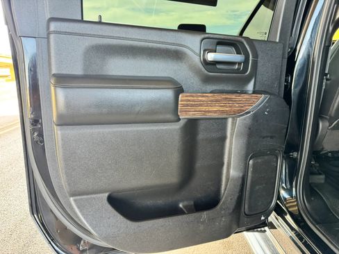 Used 2020 Chevrolet Silverado 3500 High Country w/ Technology Package AWD/4WD image 21