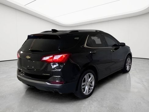 Used 2020 Chevrolet Equinox Premier w/ LPO, Floor Liner Package AWD/4WD image 3