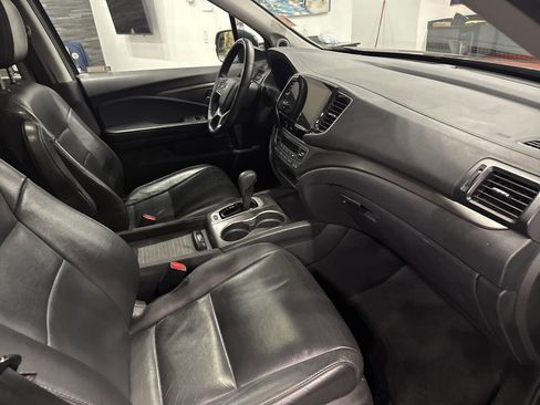 Used 2019 Honda Pilot EX-L image 41