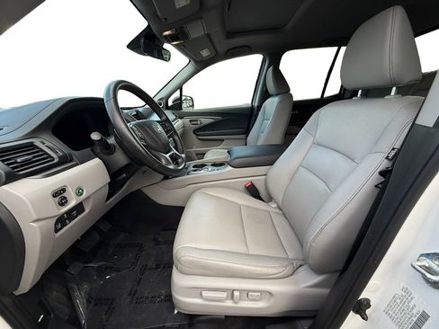 Used 2025 Honda Ridgeline RTL image 9