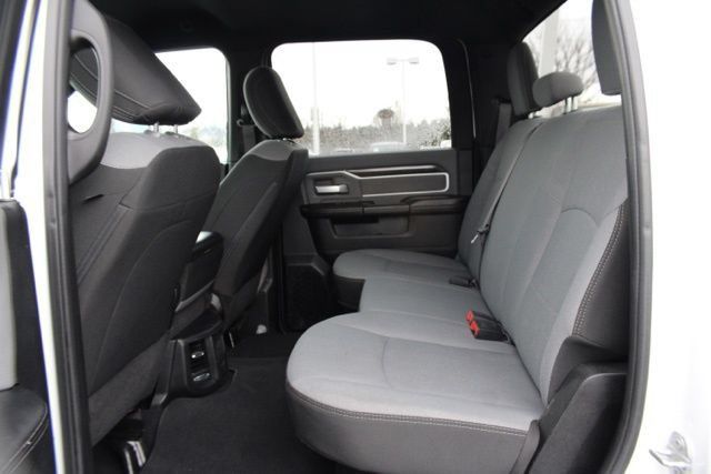 Used 2021 RAM 3500 Big Horn AWD/4WD image 32
