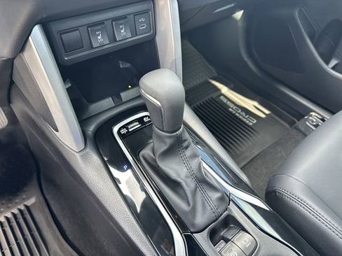 Certified 2025 Toyota Corolla Cross AWD Hybrid w/ Convenience Package image 20