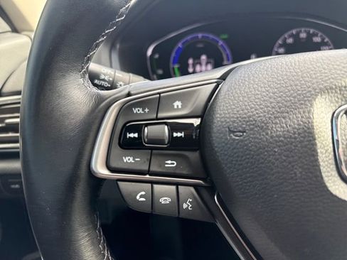Used 2022 Honda Accord Touring image 26