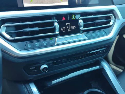 Used 2022 BMW M440i Coupe w/ Premium Package image 20