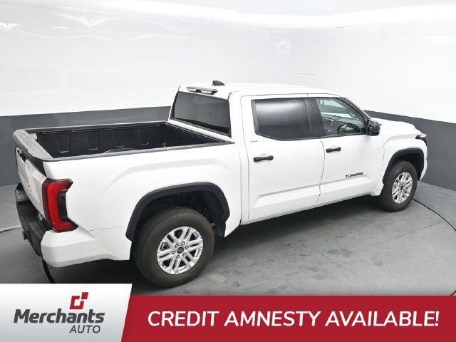 Used 2023 Toyota Tundra SR5 AWD/4WD image 28
