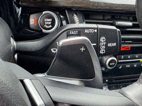 Used 2018 BMW X5 xDrive50i w/ M Sport Package image 35