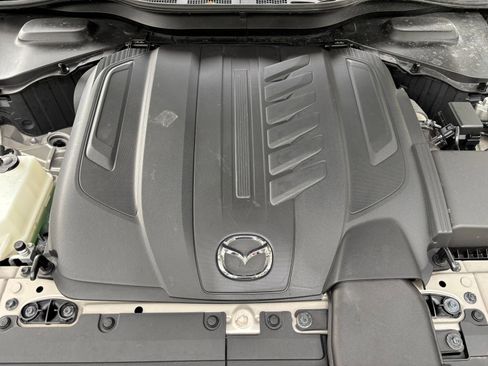 Used 2025 MAZDA CX-90 3.3 Turbo w/ Preferred Package AWD/4WD image 38