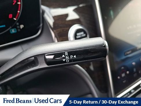 Used 2023 Mercedes-Benz GLC 300 4MATIC image 25