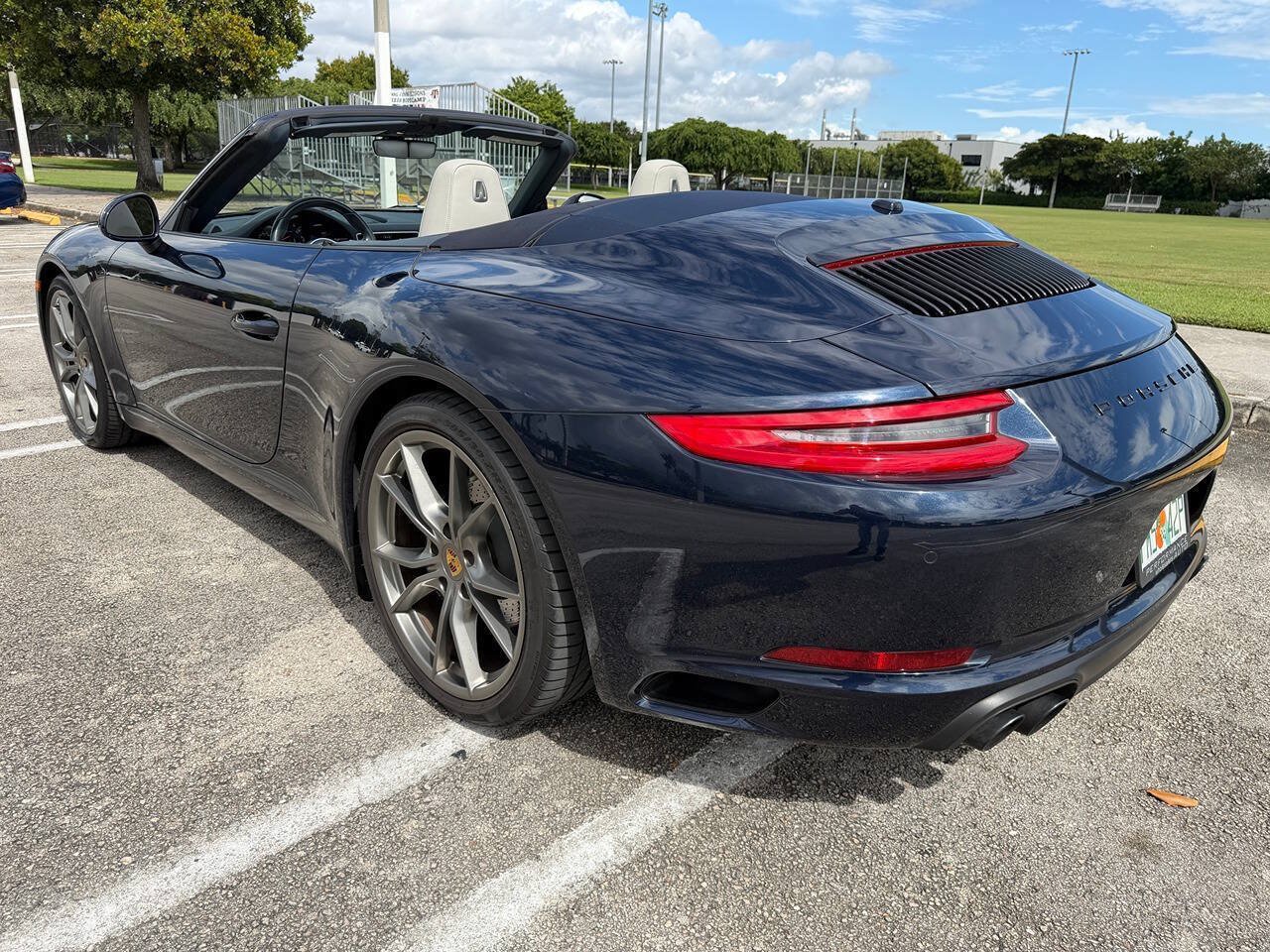 Used 2019 Porsche 911 Carrera RWD image 10