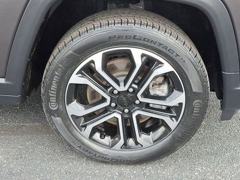 Certified 2023 Jeep Compass Limited AWD/4WD image 11