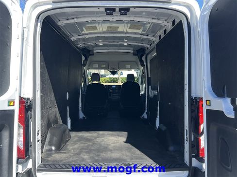 Used 2023 Ford Transit 250 Medium Roof AWD w/ Load Area Protection Package image 19