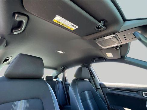 Used 2023 Honda Civic Sport image 14
