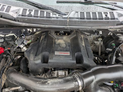 Used 2018 Ford F150 Raptor w/ Equipment Group 802A Luxury image 33