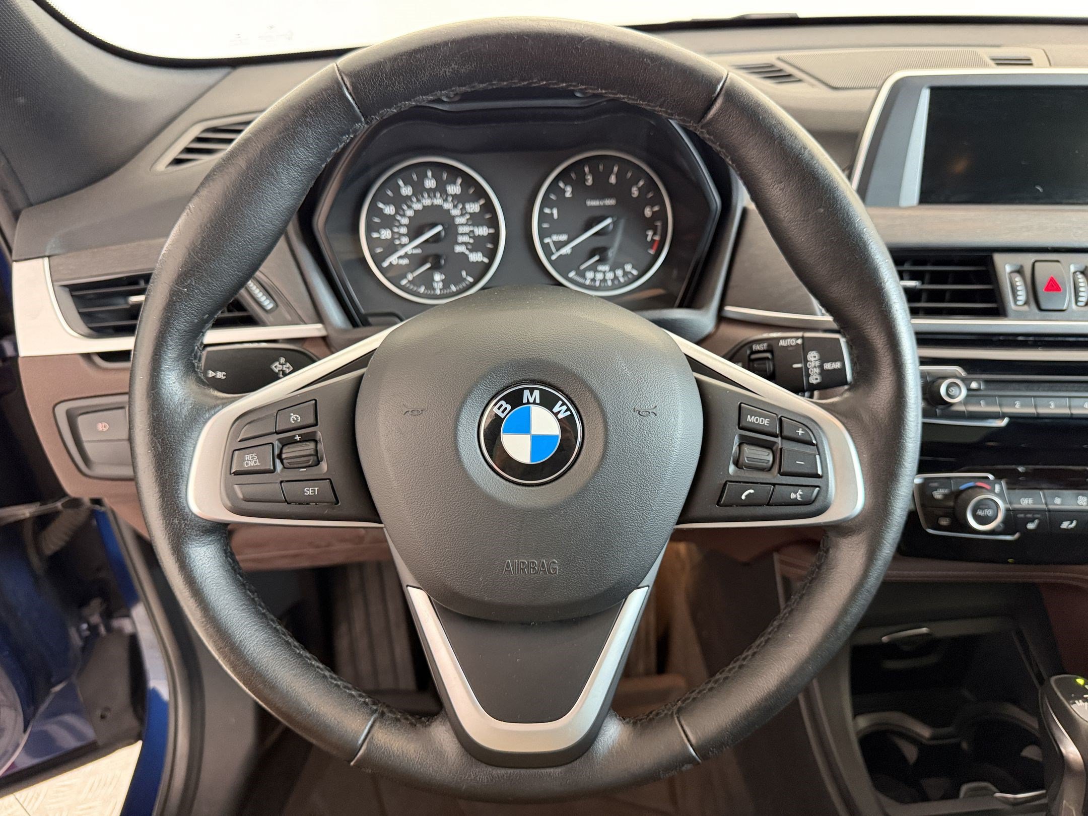 Used 2017 BMW X1 xDrive28i AWD/4WD image 11