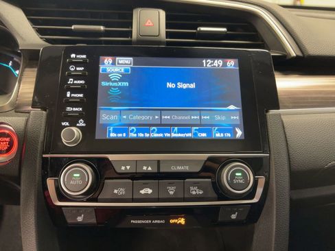 Used 2021 Honda Civic Touring image 24