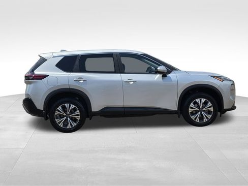 Used 2023 Nissan Rogue SV AWD/4WD image 5