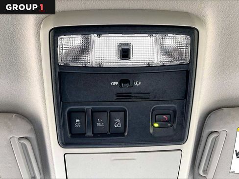 Certified 2022 Toyota 4Runner SR5 AWD/4WD image 34