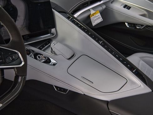 Used 2024 Chevrolet Corvette E-Ray AWD/4WD image 29