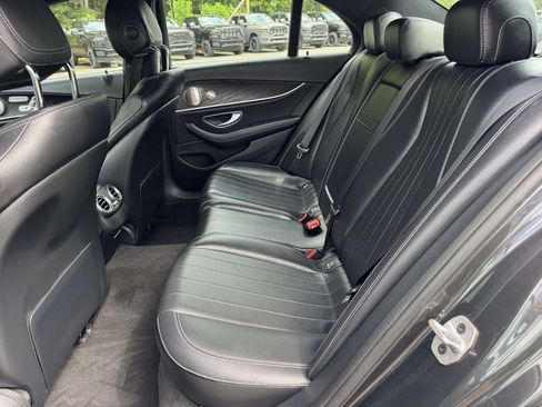 Used 2023 Mercedes-Benz E 350 4MATIC Sedan image 13