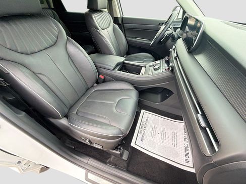 Used 2024 Hyundai Palisade Limited AWD/4WD image 15