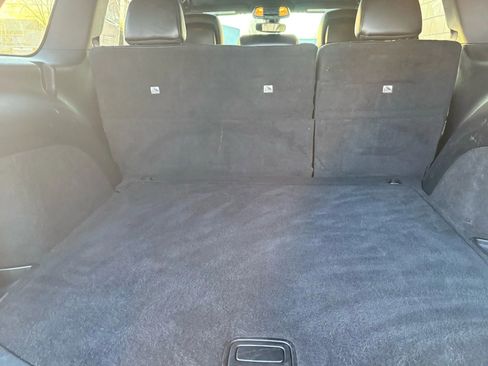 Used 2018 Jeep Grand Cherokee Limited image 16