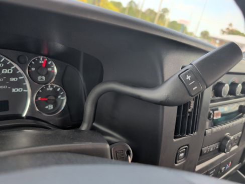 New 2025 Chevrolet Express 2500 Extended w/ Driver Convenience Package image 17