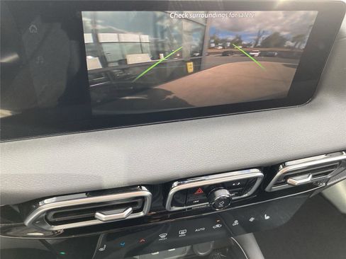 New 2026 Nissan Sentra SV w/ SV Convenience Package FWD image 11