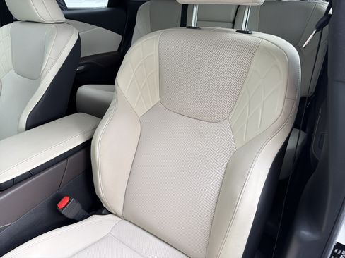 Used 2023 Lexus RX 350 Premium w/ Cold Area Package FWD image 16