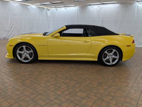 Used 2015 Chevrolet Camaro SS RWD image 4