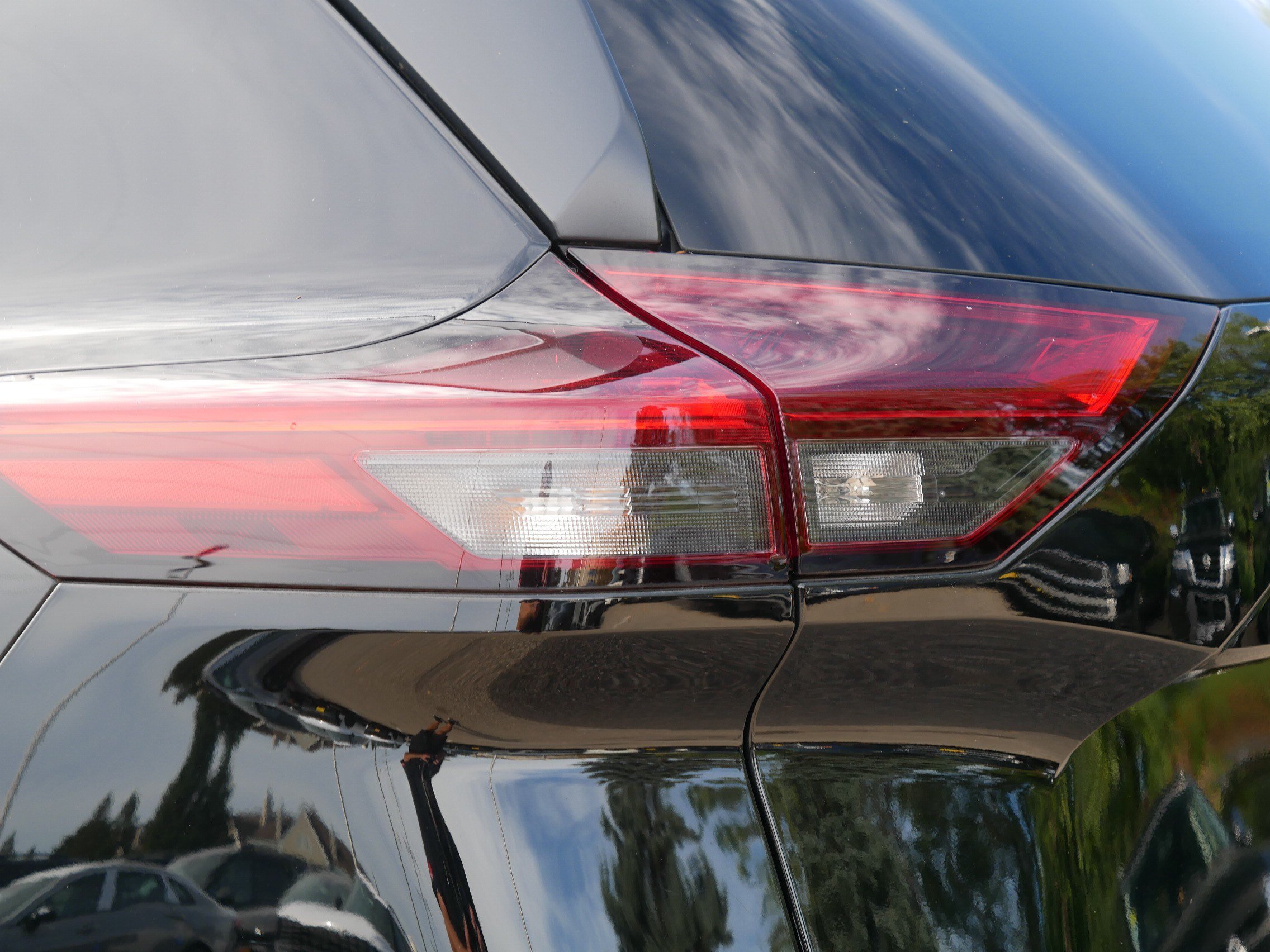 Certified 2023 Nissan Rogue S AWD/4WD image 17
