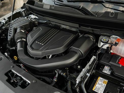New 2026 Buick Enclave Preferred w/ Power Package AWD/4WD image 7