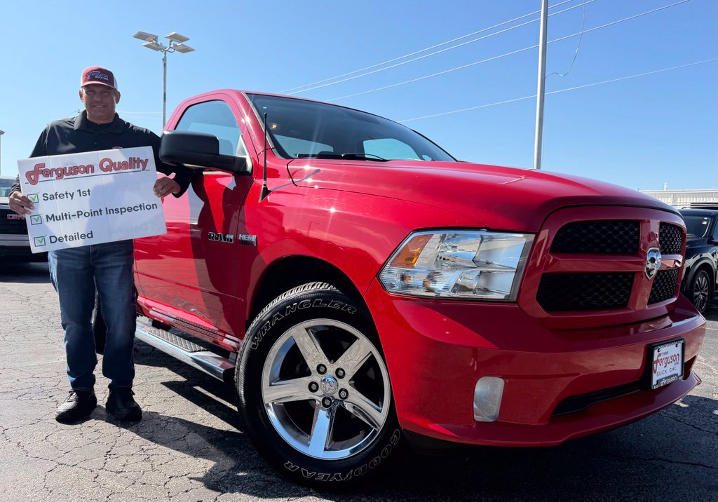 Used 2013 RAM 1500 Express RWD image 1