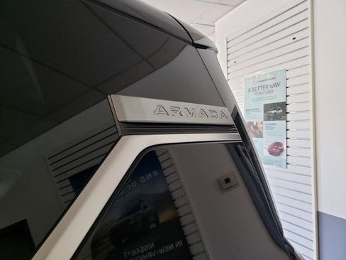 New 2025 Nissan Armada Platinum Reserve image 8