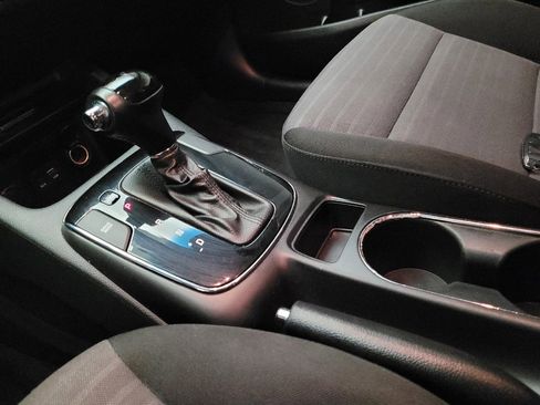 Used 2018 Kia Forte S w/ S Technology Plus Package FWD image 26
