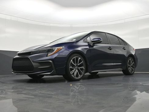 Used 2020 Toyota Corolla SE FWD image 26