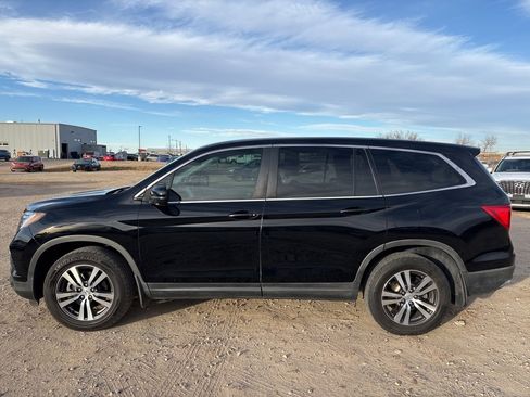 Used 2017 Honda Pilot EX-L image 2