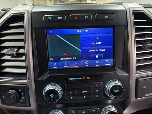 Used 2019 Ford F150 Platinum w/ Equipment Group 701A Luxury AWD/4WD image 22