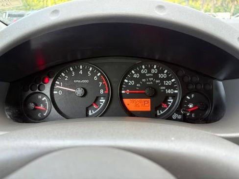 Used 2016 Nissan Frontier SV RWD image 16